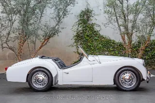 Foto 4 di 24: 1960 Triumph TR3