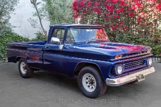 Foto 3 di 24: 1962 Chevrolet C20