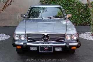 Foto 2 di 24: 1981 Mercedes Benz 380SLC