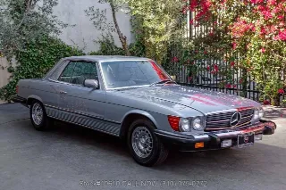 Foto 3 di 24: 1981 Mercedes Benz 380SLC