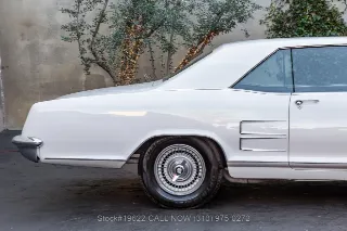 Foto 11 di 24: 1964 Buick Riviera