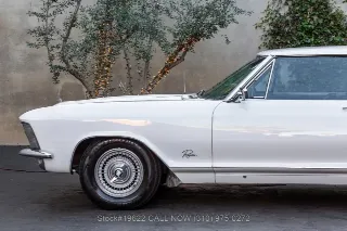 Foto 12 di 24: 1964 Buick Riviera