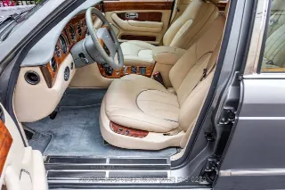 Foto 16 di 24: 1999 Rolls Royce Silver Seraph