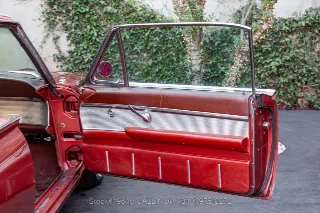 Foto 23 di 24: 1962 Ford Thunderbird