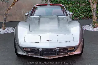 Foto 2 di 24: 1979 Chevrolet Corvette