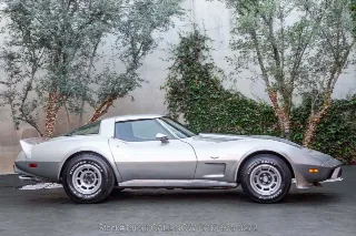 Foto 9 di 24: 1979 Chevrolet Corvette