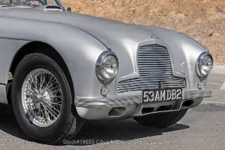 Foto 5 di 24: 1953 Aston Martin DB2 Vantage
