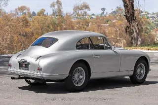 Foto 7 di 24: 1953 Aston Martin DB2 Vantage