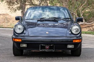 Foto 3 di 24: 1985 Porsche Carrera