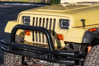 Foto 13 di 24: 1991 Jeep Wrangler 4x4