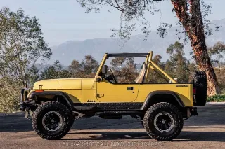 Foto 23 di 24: 1991 Jeep Wrangler 4x4