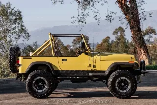Foto 6 di 24: 1991 Jeep Wrangler 4x4