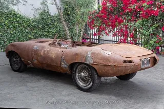 Foto 7 di 24: 1962 Jaguar XKE Series 1