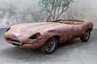 Foto 8 di 24: 1962 Jaguar XKE Series 1
