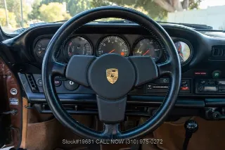 Foto 22 di 24: 1974 Porsche 911