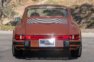 Foto 9 di 24: 1974 Porsche 911