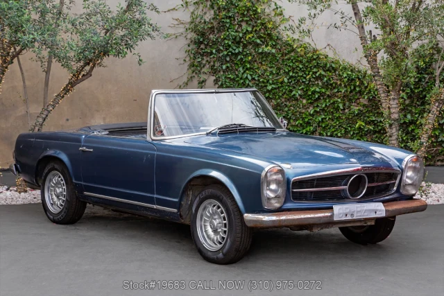 1967 Mercedes Benz 250SL