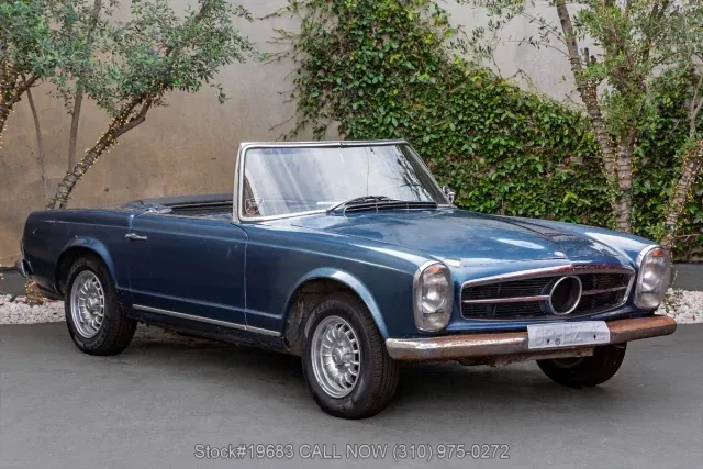 1967 Mercedes Benz 250SL