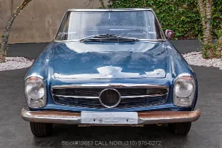 Foto 2 di 24: 1967 Mercedes Benz 250SL