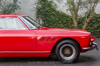 Foto 10 di 24: 1964 Ferrari 330GT