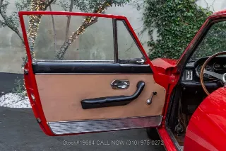 Foto 14 di 24: 1964 Ferrari 330GT