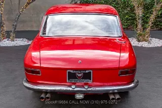 Foto 6 di 24: 1964 Ferrari 330GT
