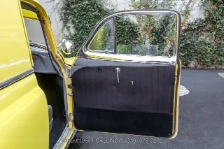 Foto 21 di 24: 1952 Chevrolet Sedan