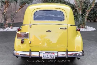 Foto 7 di 24: 1952 Chevrolet Sedan