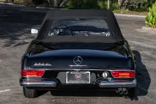 Foto 14 di 24: 1966 Mercedes Benz 230SL