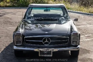Foto 18 di 24: 1966 Mercedes Benz 230SL