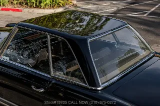 Foto 22 di 24: 1966 Mercedes Benz 230SL