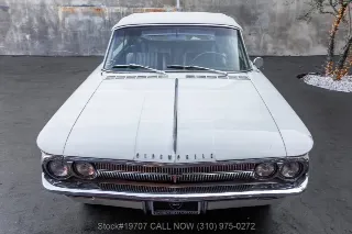 Foto 10 di 24: 1962 Oldsmobile F 85