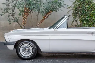 Foto 19 di 24: 1962 Oldsmobile F 85