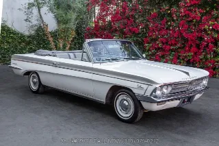 Foto 4 di 24: 1962 Oldsmobile F 85