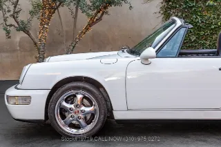 Foto 18 di 24: 1990 Porsche 964