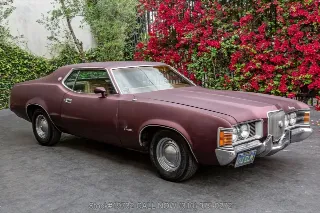 Foto 3 di 24: 1972 Mercury Cougar