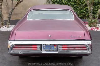 Foto 6 di 24: 1972 Mercury Cougar