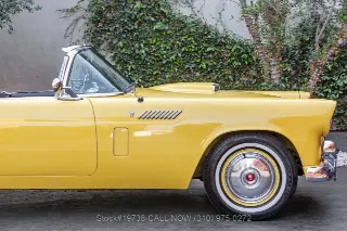 Foto 16 di 24: 1956 Ford Thunderbird