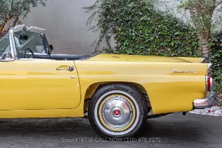 Foto 19 di 24: 1956 Ford Thunderbird