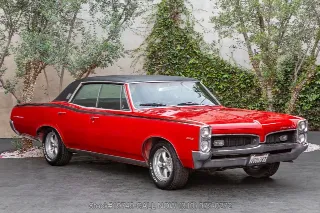 Foto 1 di 24: 1967 Pontiac LeMans