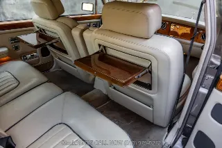 Foto 23 di 24: 1992 Rolls Royce Silver Spur II