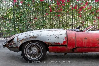 Foto 10 di 24: 1967 Jaguar XKE Series I