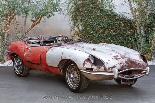 Foto 1 di 24: 1967 Jaguar XKE Series I