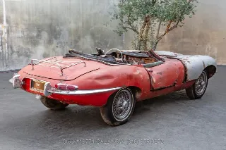 Foto 4 di 24: 1967 Jaguar XKE Series I