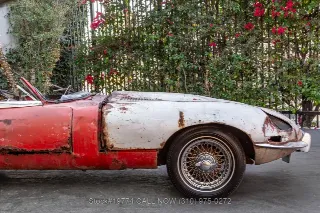Foto 8 di 24: 1967 Jaguar XKE Series I