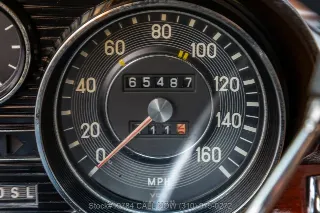 Foto 19 di 24: 1973 Mercedes Benz 280SEL