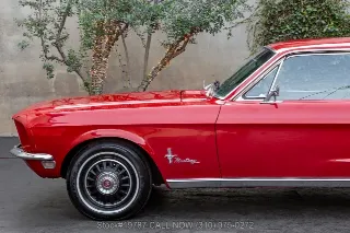 Foto 12 di 24: 1968 Ford Mustang