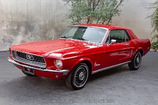 Foto 8 di 24: 1968 Ford Mustang