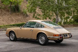 Foto 9 di 24: 1969 Porsche 912