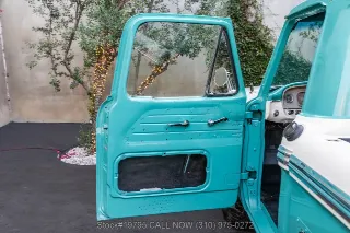 Foto 14 di 24: 1966 Ford F250